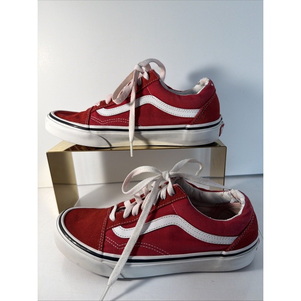 Vans Old Skool Low Red/White Suede/Canvas Mens Size 6 Women's Size 7.5